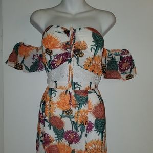 2pc Cold shoulder crop and M slit maxi skirt